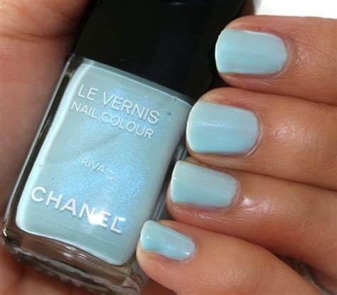 Chanel Riva Le Vernis Nail Colour: Like the Ocean in a Bottle